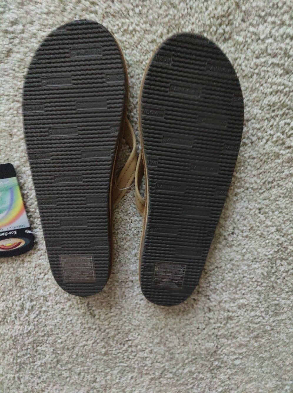 Rainbow Women's Neutral Tan Leather Flip Flops. Medium 6 1/2 - 7 1/2. NWT. - Picture 5 of 6